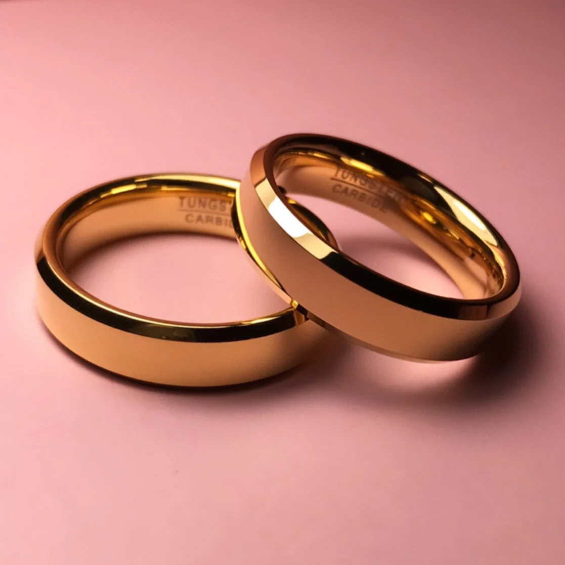 Aliança em Tungsténio Dourada, com 6mm de Largura, Plana e Brilhante em Cima, Angular e Brilhante nos Lados - REF8906 - Image 10