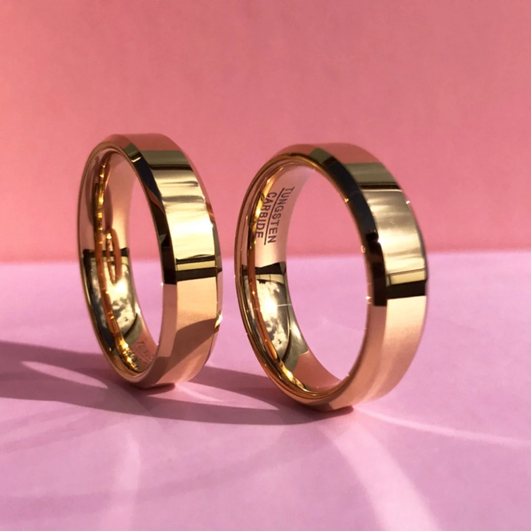 Aliança em Tungsténio Dourada, com 6mm de Largura, Plana e Brilhante em Cima, Angular e Brilhante nos Lados - REF8906 - Image 8