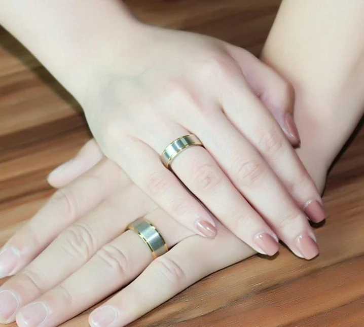 Aliança Matte com Rebordo Dourado 6mm e 8mm em Aço para Casamento, Namoro ou Compromisso - REF00031 - Image 7