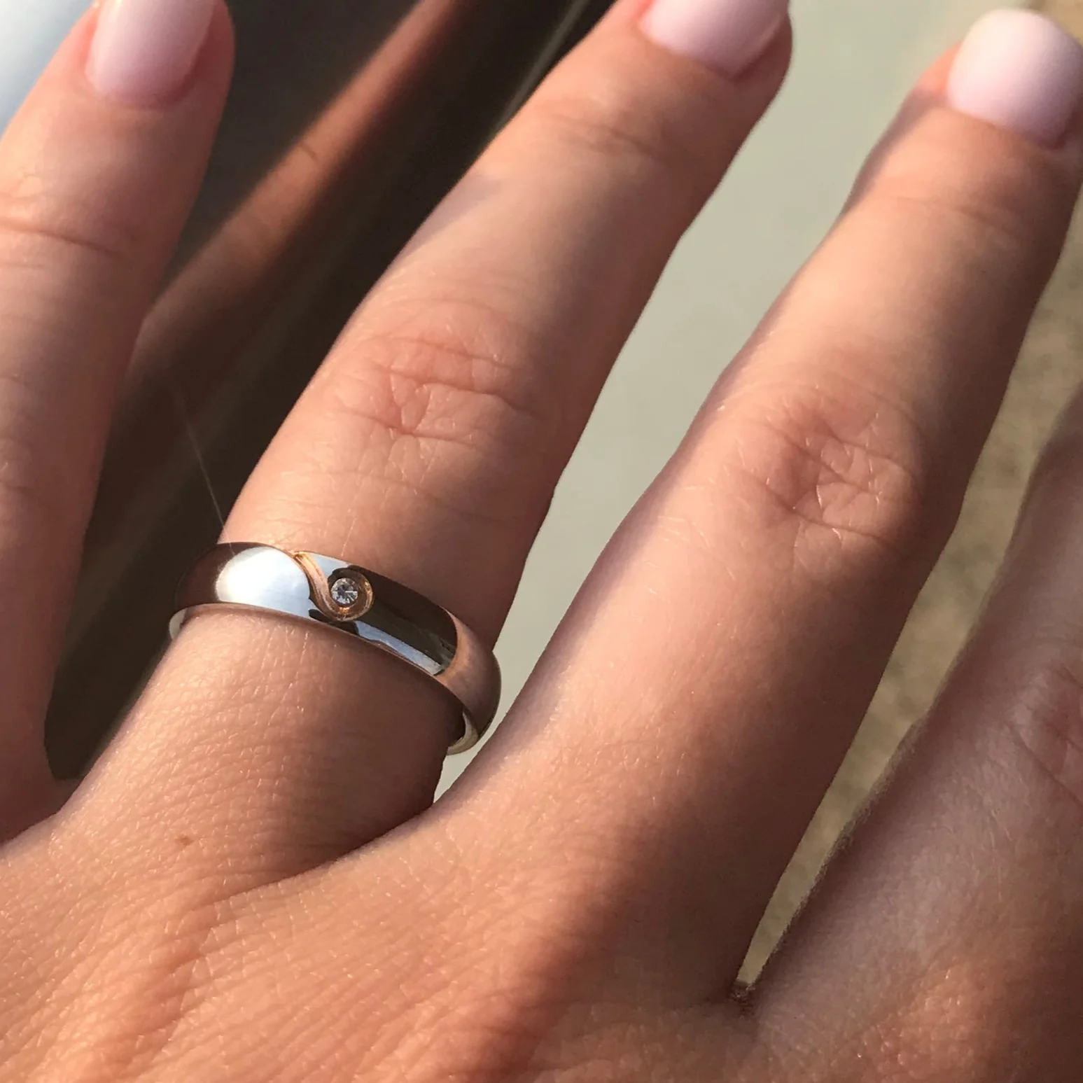 Alianças Metade Coração Dourado Rosa (4mm) ou Metade Coração Preto (5mm) em Aço para Namoro ou Compromisso - REF00054 - Image 7